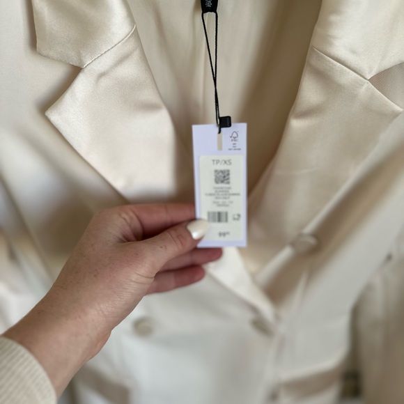 Dynamite Romper Dress - Picture 4 of 4